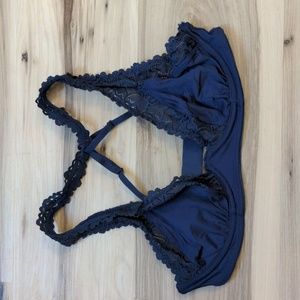 Nearly New Aerie Unlined Underwire T-Back Bra. Navy. 34C.